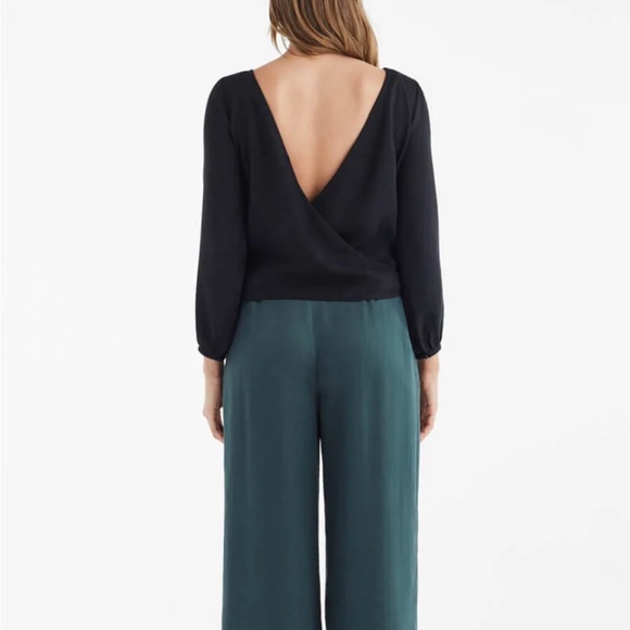 Vetta Capsule Gathered Sleeve Wrap Top Black - Picture 5 of 9